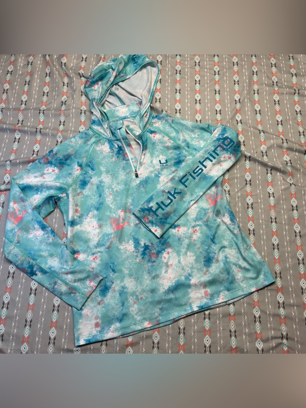 🕸️Huk Aqua Tie-Dye Performance Hoodie